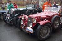 Na trati Winter Trialu lze spatřit opravdu unikátní historické automobily (foto: J.Lasík)